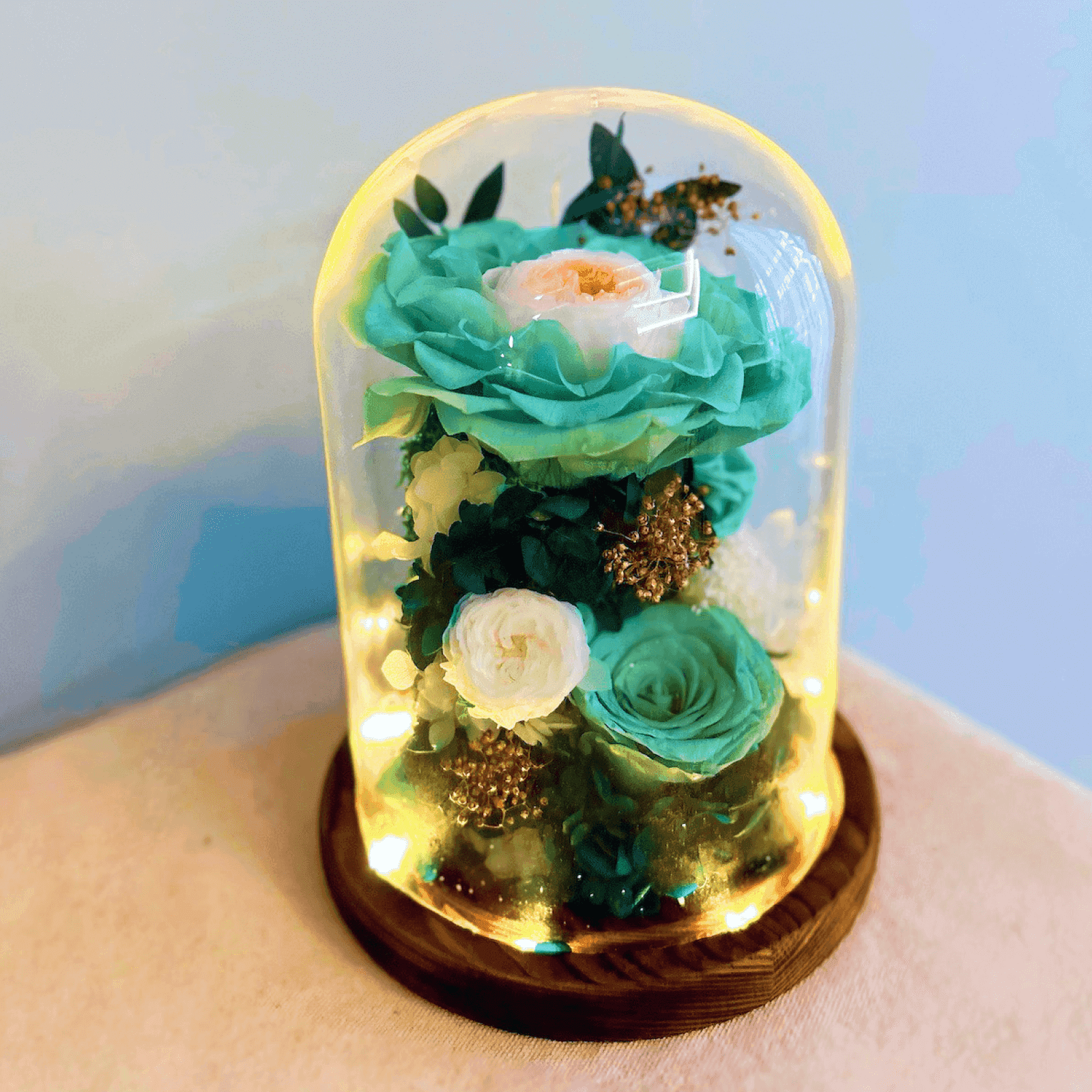 Verdant Green Preserved Flower Dome – Yellow-Green Preserved Flower Dome