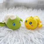 turtle and duck swimming toy