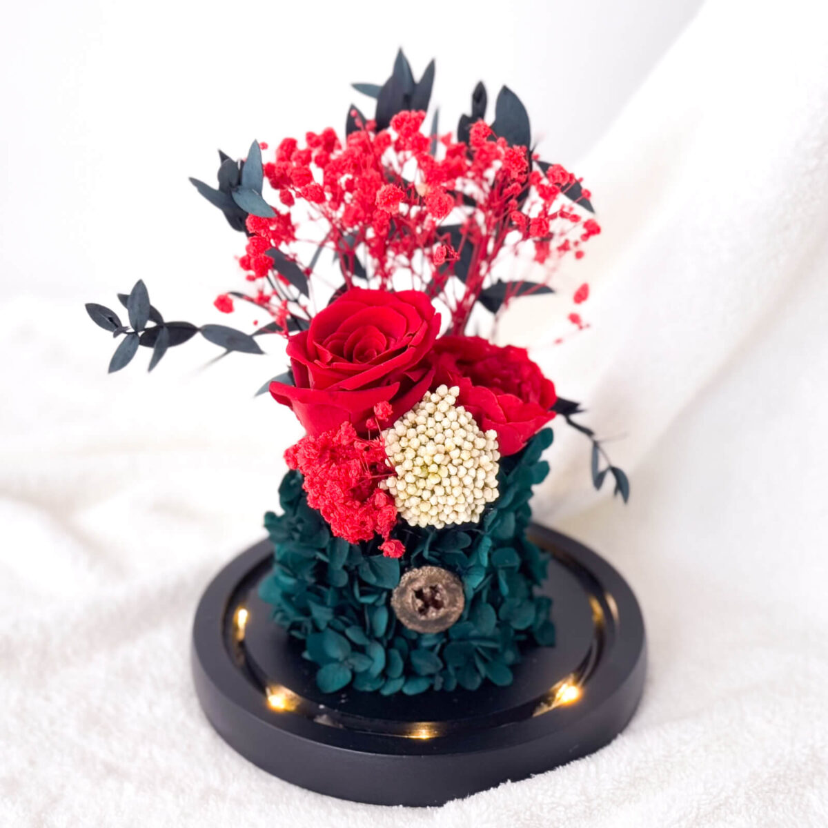 Classic red roses preserved flower dome - image 2