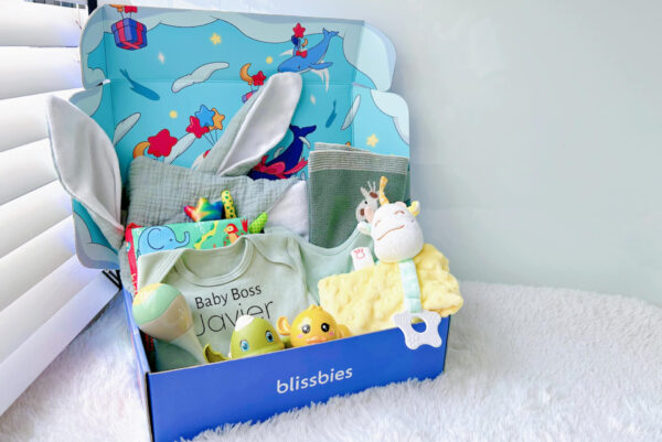 Green kiwi personalised baby gift set with blanket, bib, customised romper, comforter